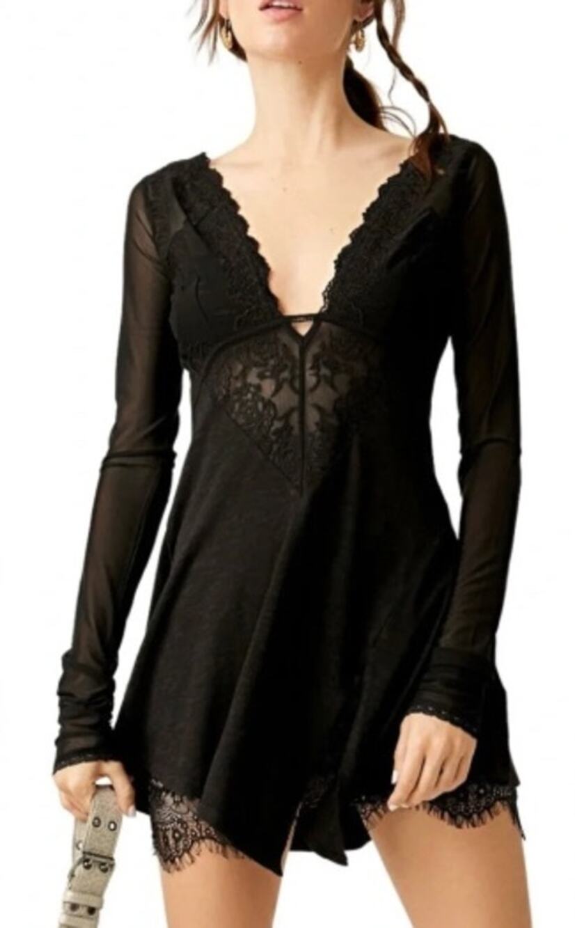 066 NWT Free People Rendezvous Lace Trim Top | Black | Medium